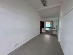 Yishun Ring Road (D27), Shop House #563157951